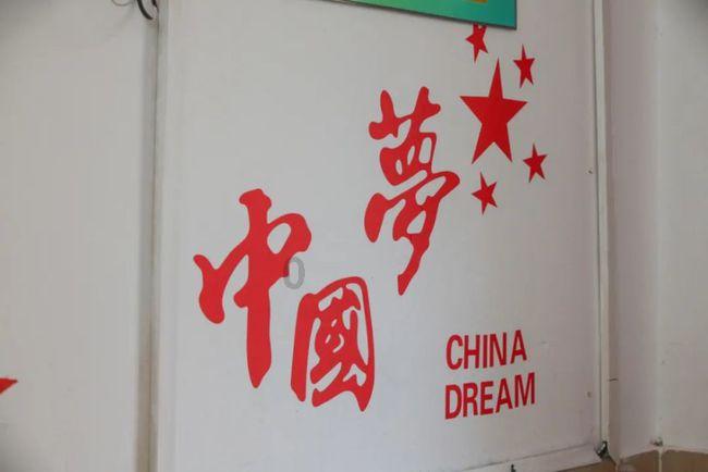 买房买几楼比较好呢游戏画面