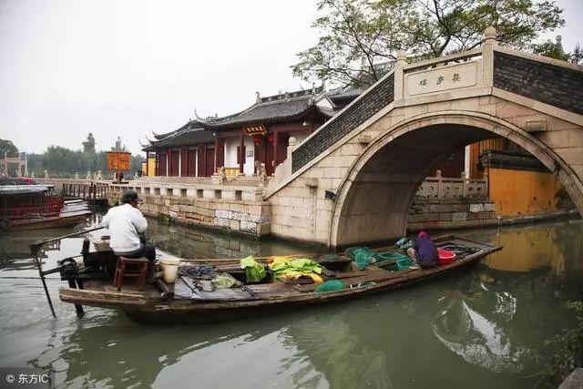 2400年前，楚国大鼎在运往重庆途中遭到了一伙民工的“毁了”